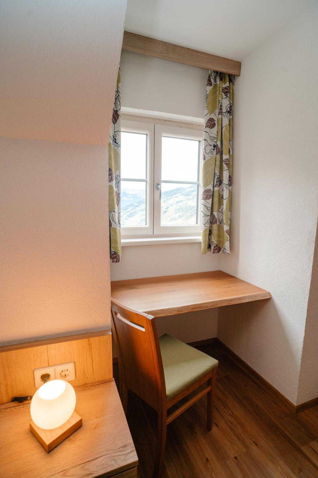 Ertlschweigerhaus Pension - Appartements - Zimmer Donnersbach Exterior foto